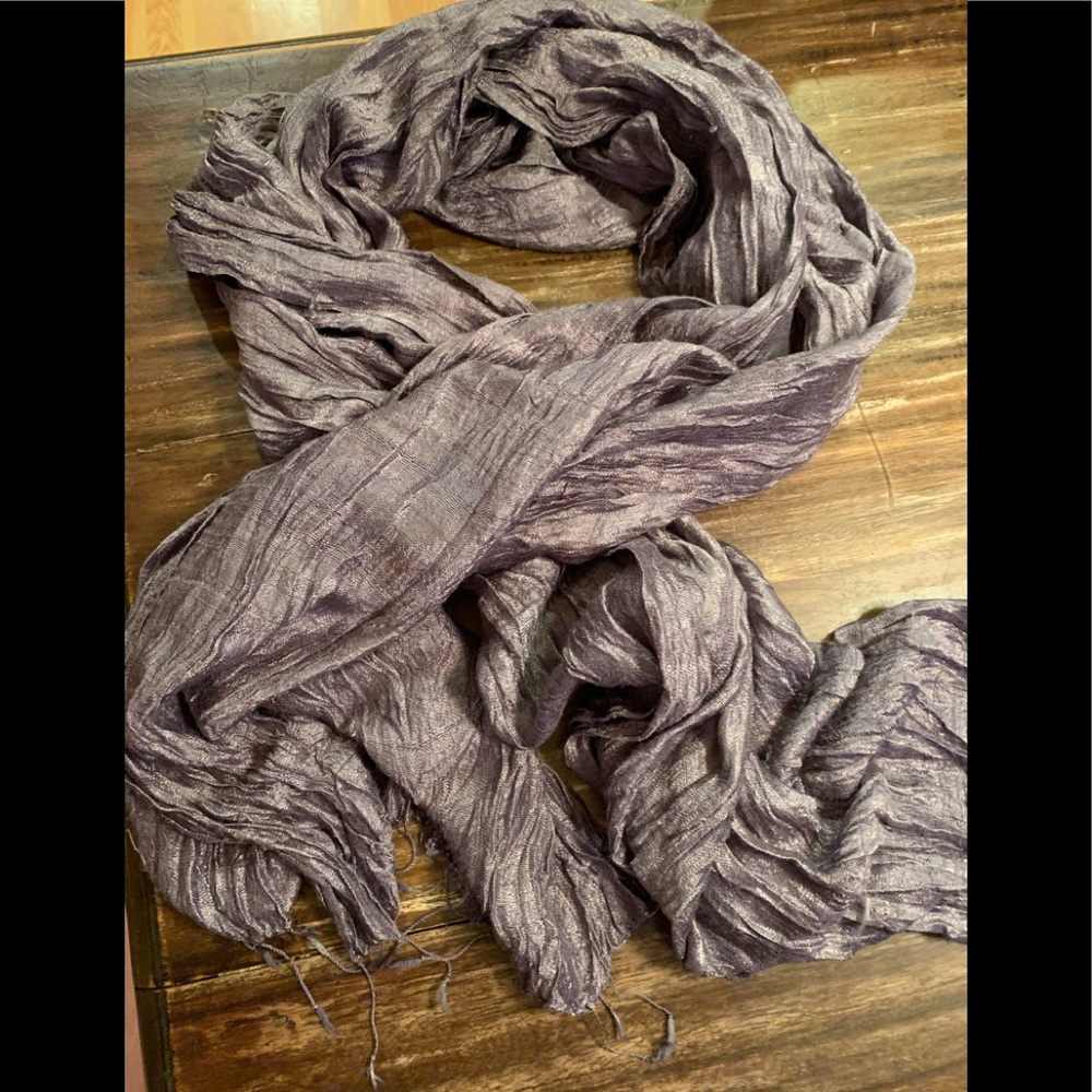 BEAUTIFUL SILK SCARF!!😍🎉